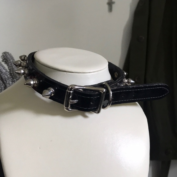 PVC spiked necklace collar - Picture 2 of 2